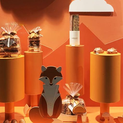 LÄDERACH WINDOW DISPLAY