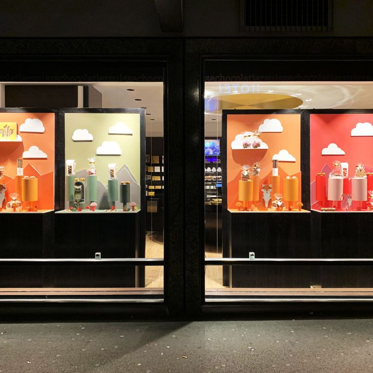 LÄDERACH WINDOW DISPLAY